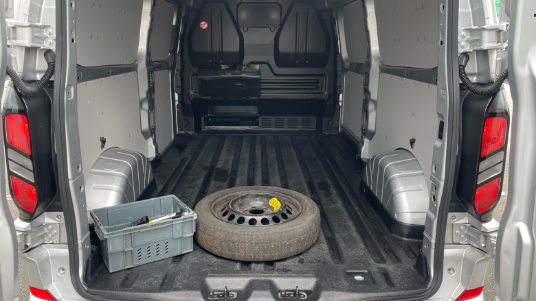 Ford Transit Custom 300 L2 Diesel Fwd 2.0 EcoBlue 136ps H1 Van Limited